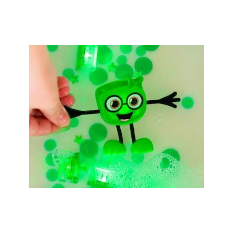 Personnage + 2 cubes lumineux - vert : chezlescanailles